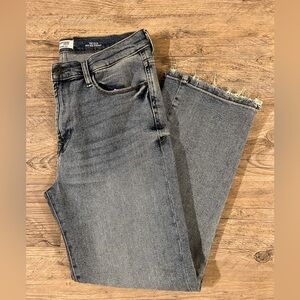 Kensie jeans - The Ella high rise straight 
Size 10/30